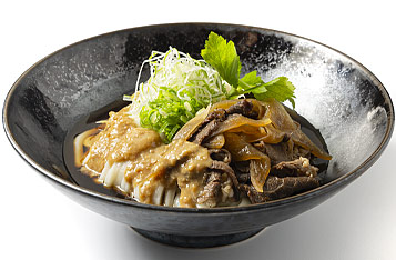 胡麻だれの肉ぶっかけ