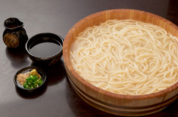家族たらいうどん